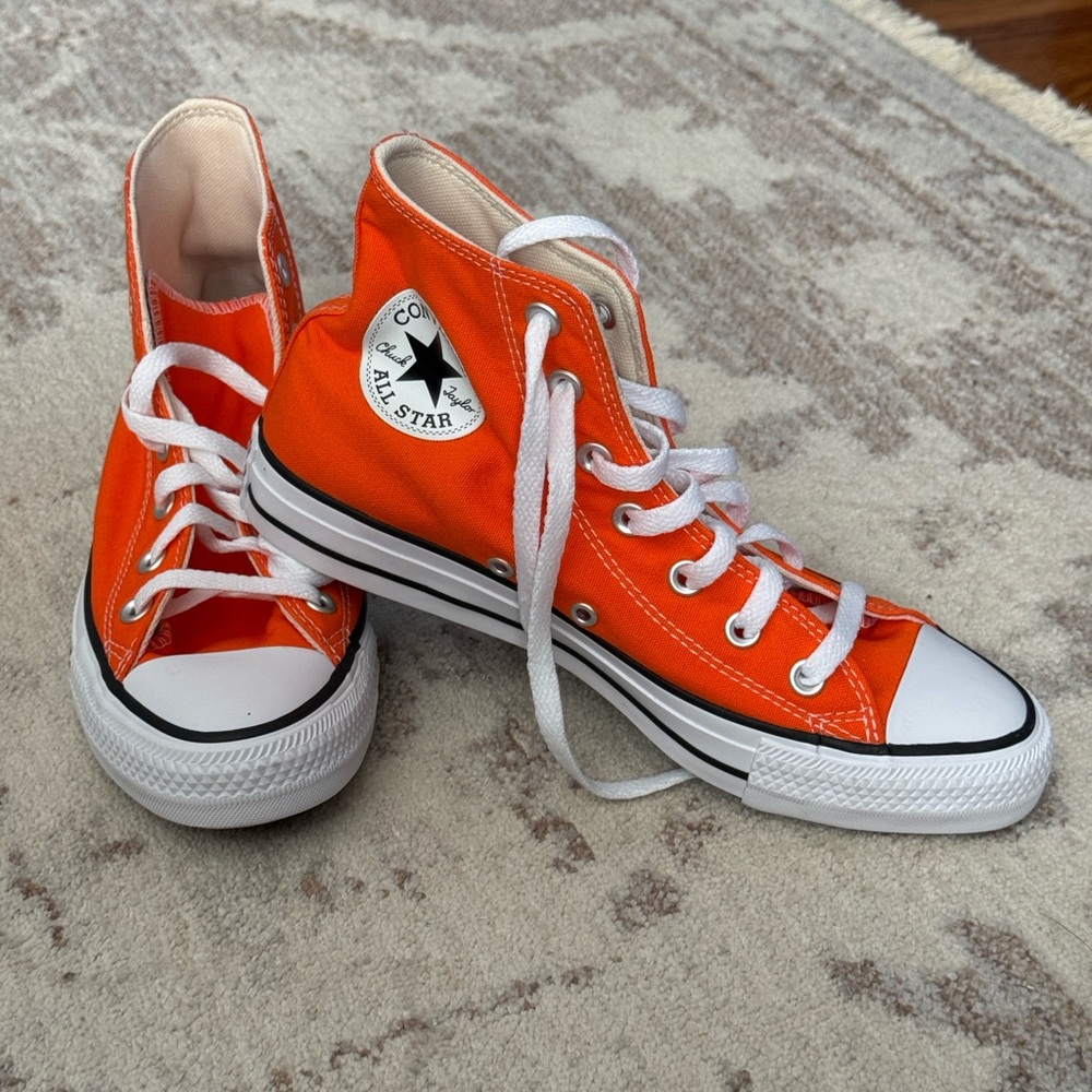 NWOB Converse High Top Sneakers